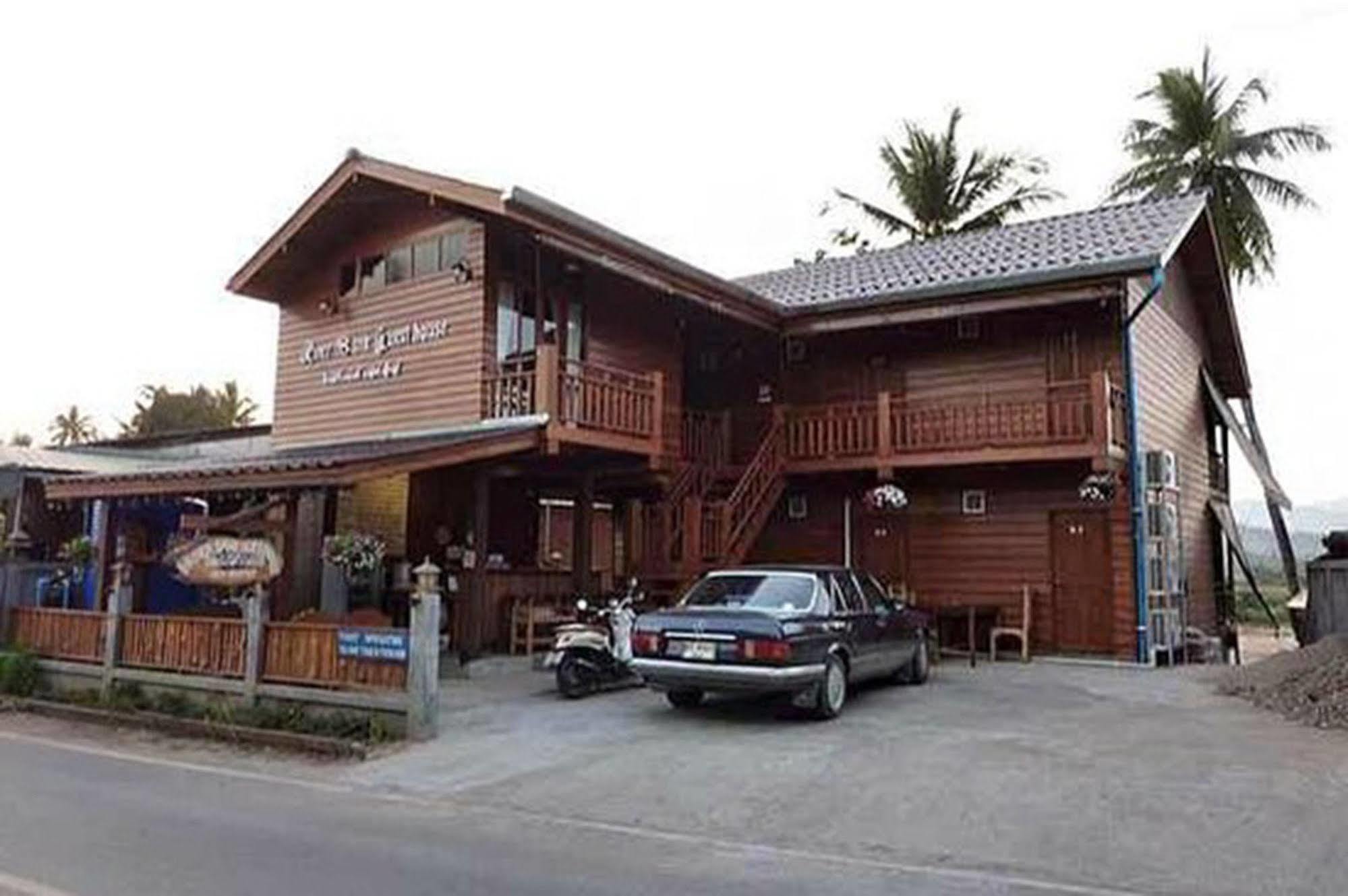 河岸度假村 迈萨良 外观 照片